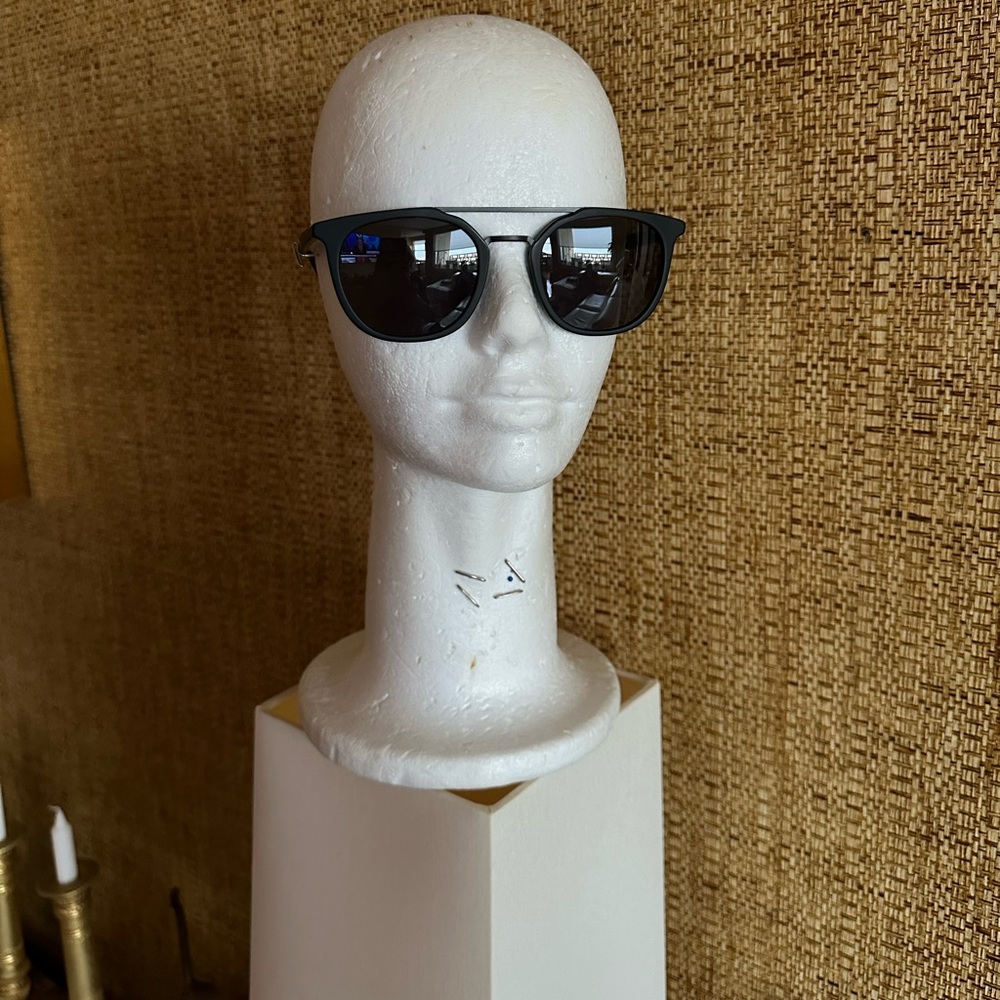 New CAROLINA LEMKE Berlin M/W Sunglasses high fashion eyewear brand to everyone.